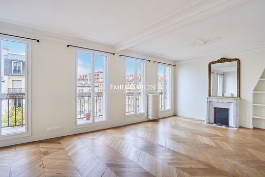 Apartment in Monceau, Courcelles, Ternes, Paris
