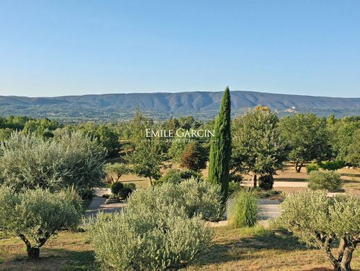 Luxury home in Roussillon, Vaucluse