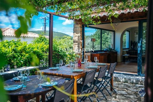 Villa in Uzès, Gard