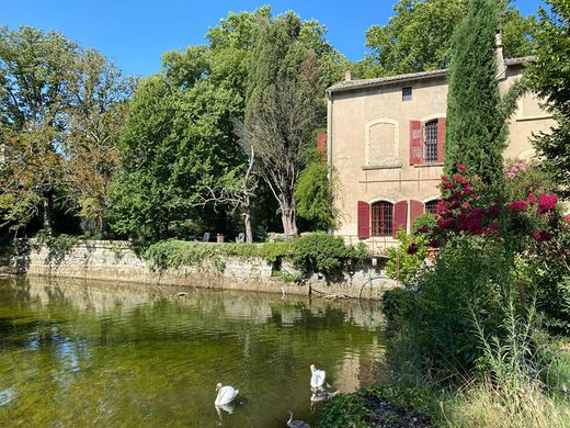 Uzès, Gardの高級住宅