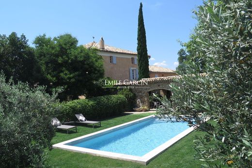 ﻣﻨﺰﻝ ﺭﻳﻔﻲ/ ﺑﻴﺖ ﻤﺰﺭﻋﺔ ﻓﻲ Valensole, Alpes-de-Haute-Provence