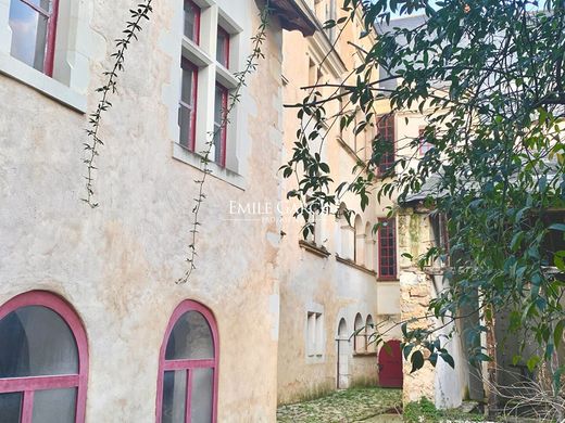 Baugé-en-Anjou, Maine-et-Loireの高級住宅