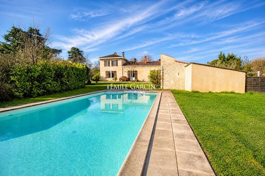 Casa di lusso a Martillac, Gironda