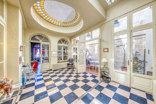 Bordeaux, Girondeのアパートメント