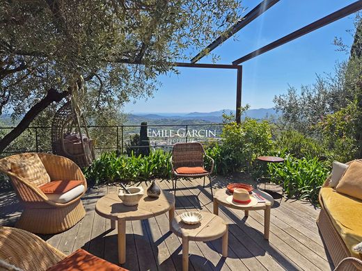 Luxury home in Châteauneuf-Grasse, Alpes-Maritimes