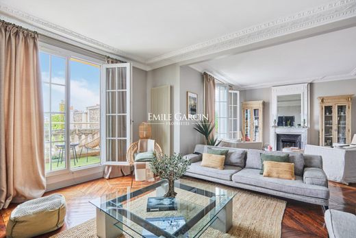 Appartamento a La Muette, Auteuil, Porte Dauphine, Parigi