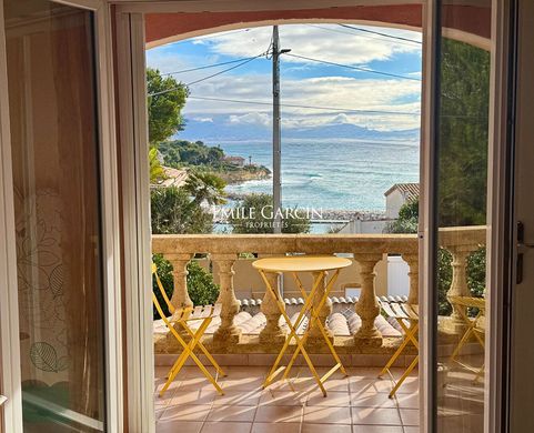 Casa di lusso a Carry-le-Rouet, Bocche del Rodano