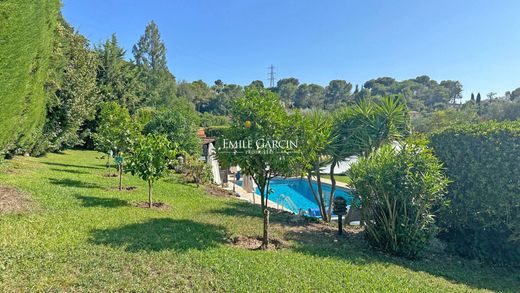 Luxe woning in Mougins, Alpes-Maritimes