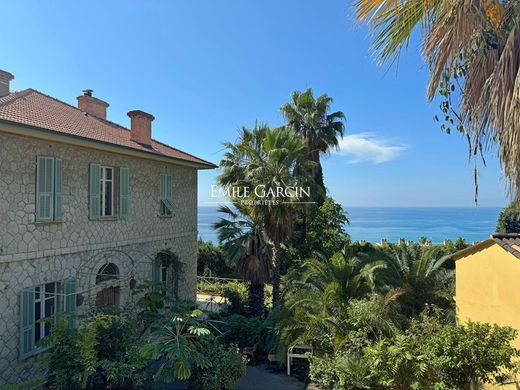 Casa di lusso a Mentone, Alpi Marittime