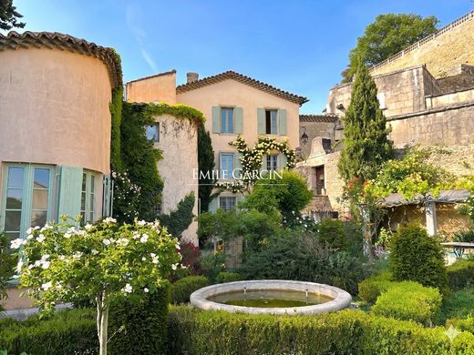 Таунхаус, Grignan, Drôme