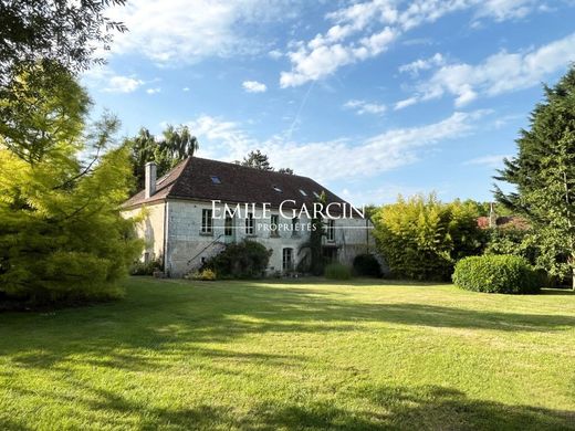 Maison de luxe à Mortagne-au-Perche, Orne