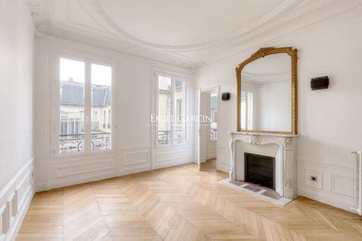 아파트 / Monceau, Courcelles, Ternes, Paris