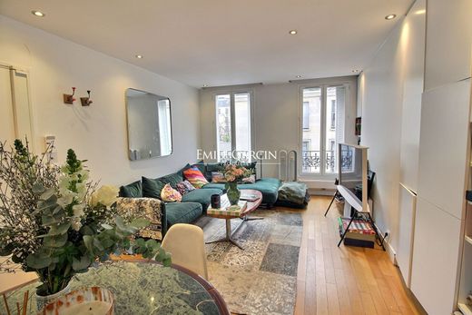 Apartament w Tour Eiffel, Invalides – Ecole Militaire, Saint-Thomas d’Aquin, Paris