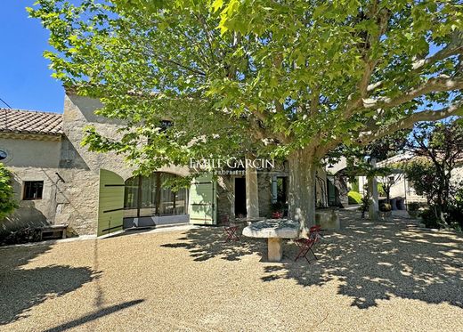 Элитный дом, Saint-Rémy-de-Provence, Bouches-du-Rhône