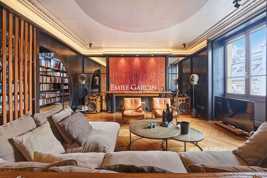 Apartment in Canal Saint Martin, Château d’Eau, Porte Saint-Denis, Paris