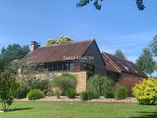 Maison de luxe à Domfront, Orne