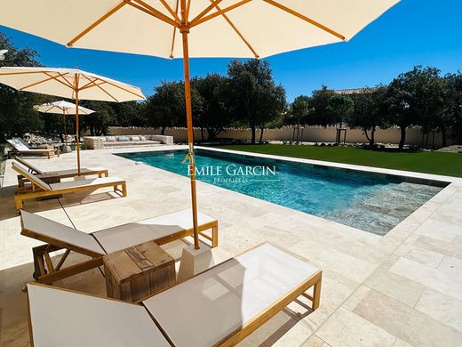 Luxury home in Bonnieux, Vaucluse