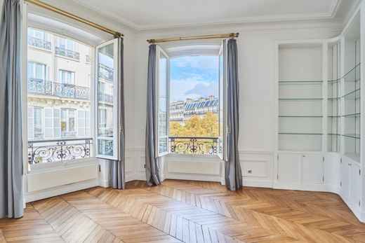 Apartament w La Muette, Auteuil, Porte Dauphine, Paris