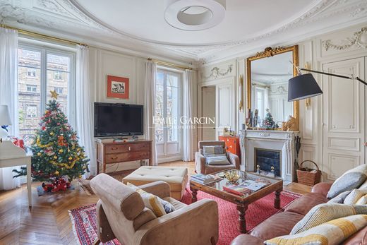 Apartment / Etagenwohnung in Beaubourg, Marais, Notre Dame - Ile de La Cité, Paris