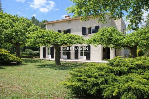Maison de luxe à Trets, Bouches-du-Rhône