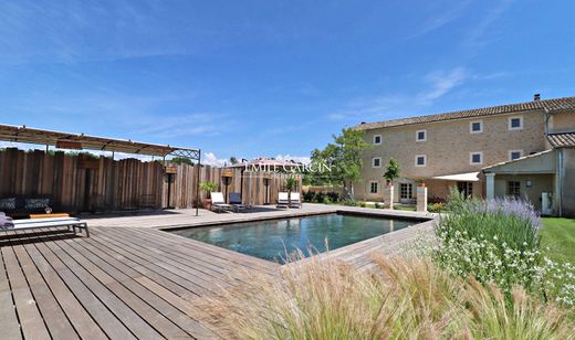 Casa di lusso a Robion, Vaucluse