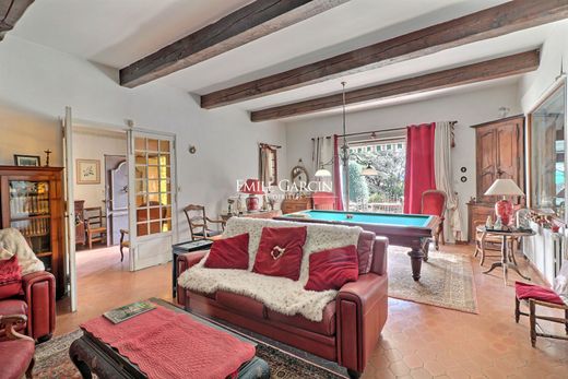 Luxury home in Eyguières, Bouches-du-Rhône