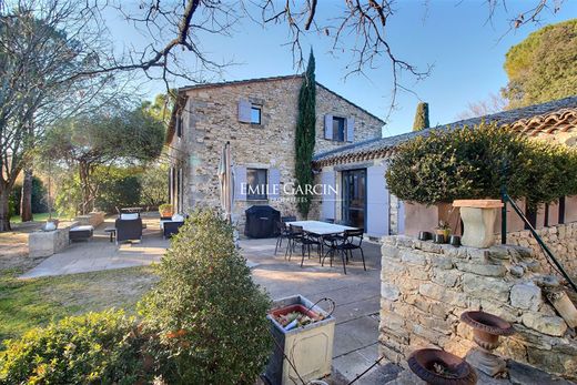 Luxe woning in Uzès, Gard