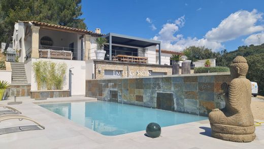 Luxus-Haus in Oraison, Alpes-de-Haute-Provence