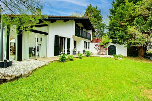 Luxury home in Arcangues, Pyrénées-Atlantiques