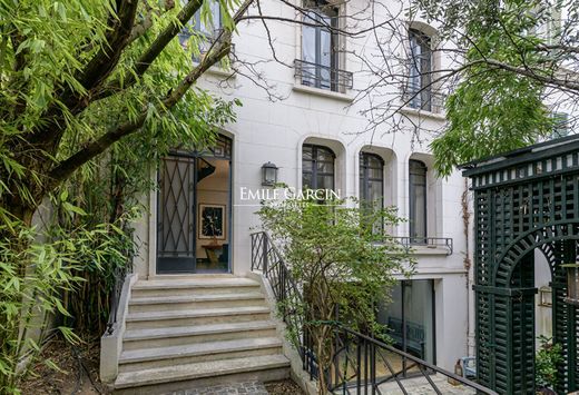 Hôtel à Neuilly-sur-Seine, Hauts-de-Seine