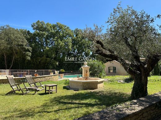 Maison de luxe à Uzès, Gard