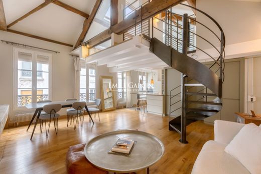 아파트 / Beaubourg, Marais, Notre Dame - Ile de La Cité, Paris