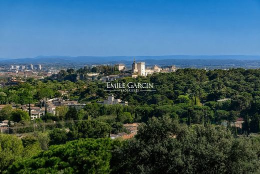 Luxury home in Villeneuve-lès-Avignon, Gard