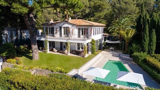 Luxury home in Saint-Tropez, Var