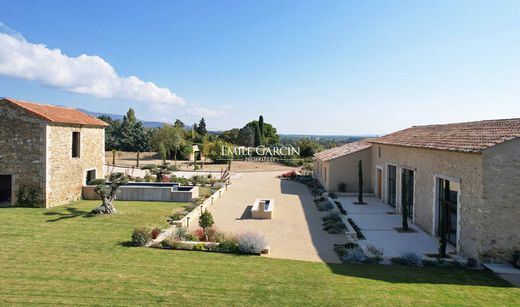 Luxury home in Cucuron, Vaucluse