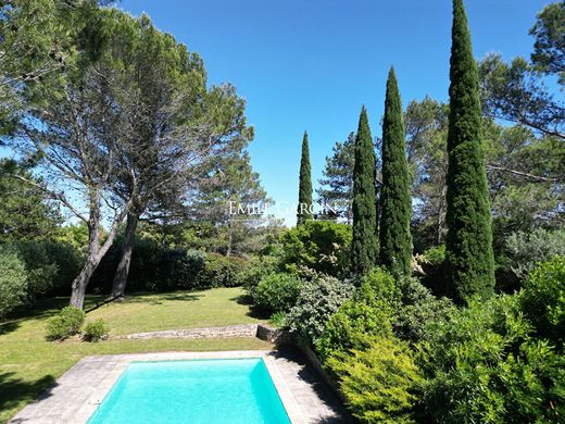 Casa de lujo en Uzès, Gard