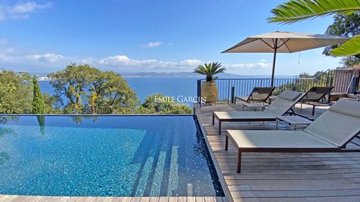 Luxury home in Théoule-sur-Mer, Alpes-Maritimes