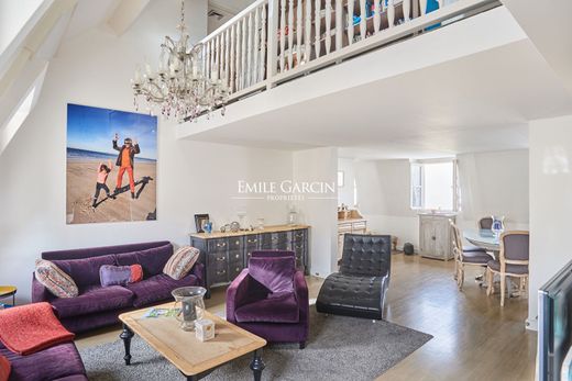 Apartment in Sorbonne, Jardin des Plantes, Saint-Victor, Paris