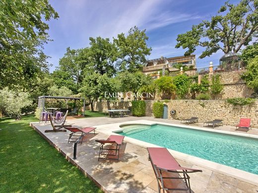 Townhouse in Robion, Vaucluse