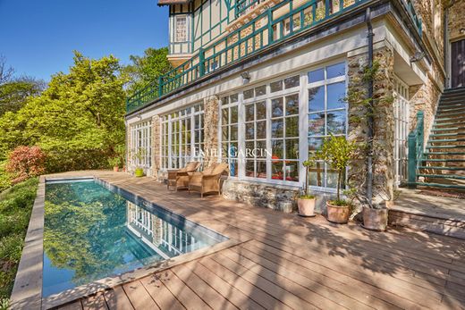 Luxury home in Jouy-en-Josas, Yvelines