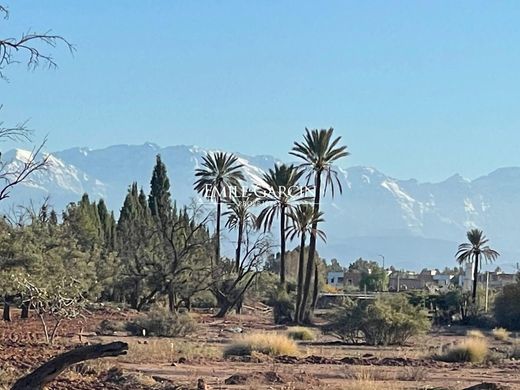 Grond in Marrakesh, Marrakech