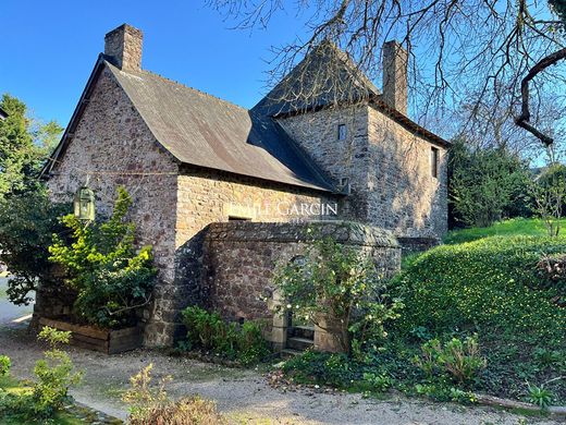 Luxury home in Montfort-sur-Meu, Ille-et-Vilaine