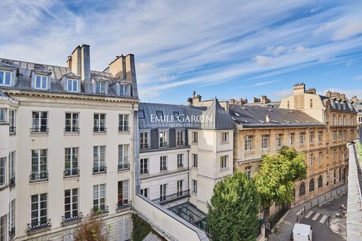 Apartment / Etagenwohnung in Saint-Germain, Odéon, Monnaie, Paris