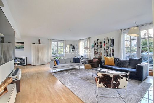 Appartement in Brussel (Ukkel), Brussel