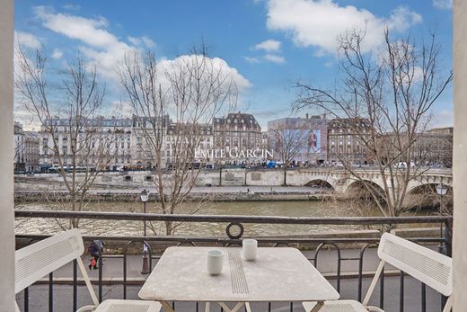 Appartement à Chatelet les Halles, Louvre-Tuileries, Palais Royal, Paris