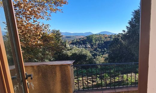 Luxury home in Allemagne-en-Provence, Alpes-de-Haute-Provence