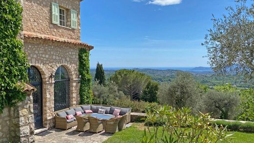 Casa di lusso a Châteauneuf-Grasse, Alpi Marittime