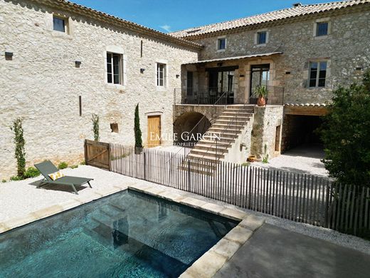 Luxus-Haus in Goudargues, Gard