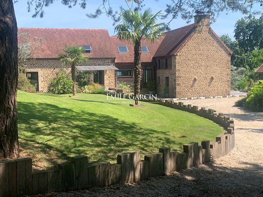 Luxus-Haus in Bagnoles-de-l'Orne, Orne