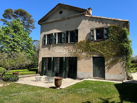 Luxury home in Alès, Gard